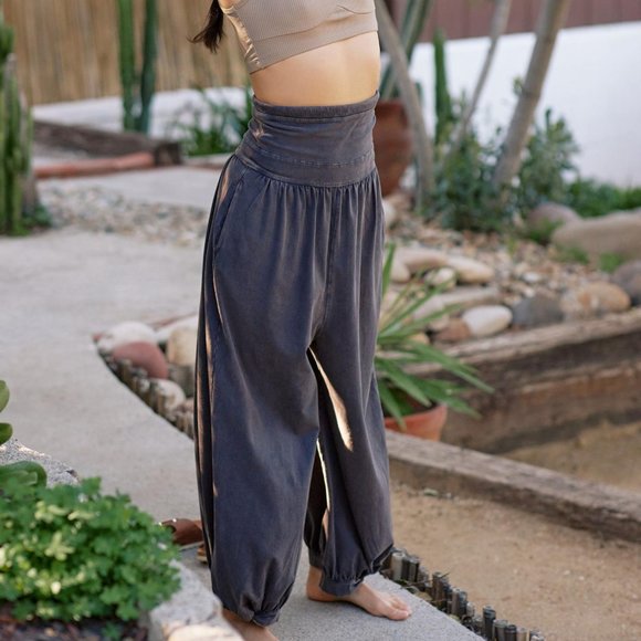 Free People Pants - NWT Free People Slouchy Harem Twist and Shout Pants Black Free Movement Size XS